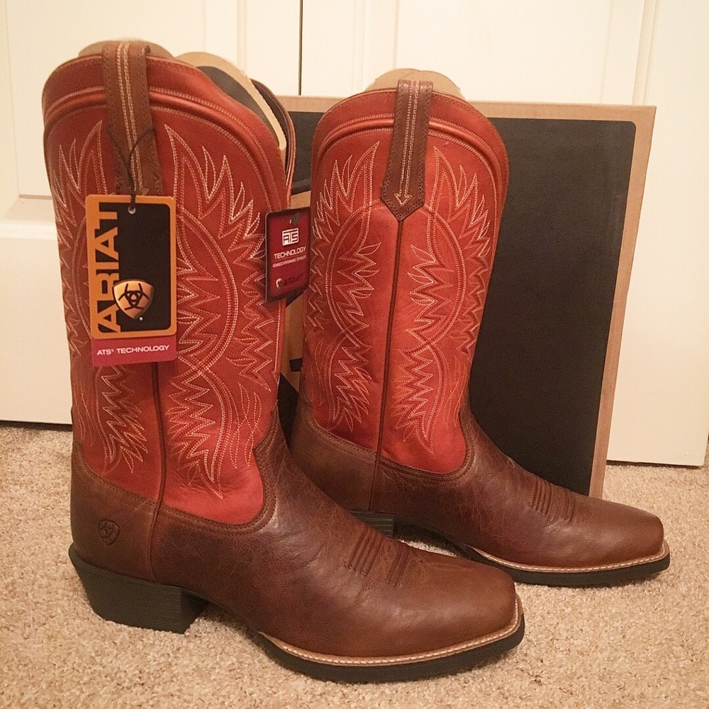 BRAND NEW Men’s Ariat Cowboy Boots (Size 10.5)